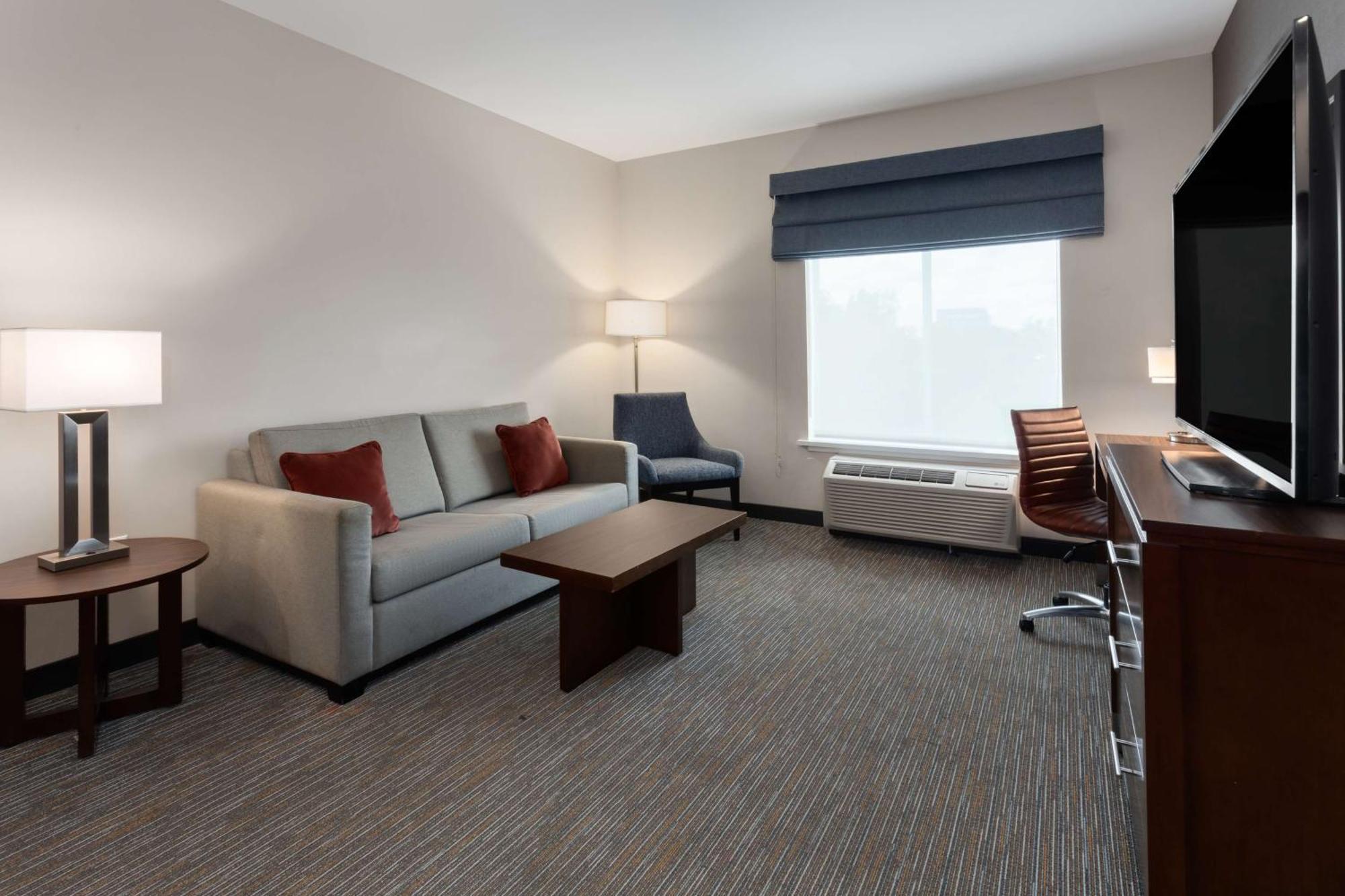 Hampton Inn By Hilton Nashville Airport Century Place Eksteriør bilde