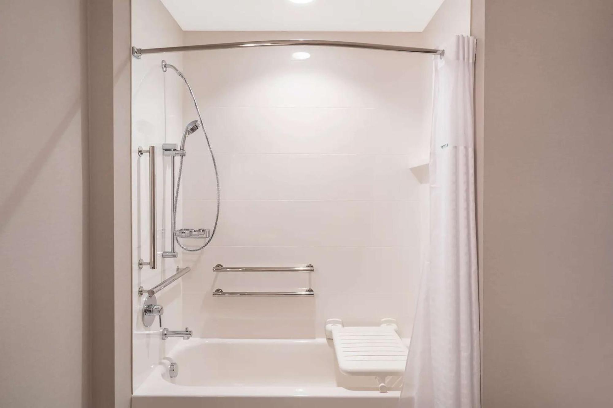 Hampton Inn By Hilton Nashville Airport Century Place Eksteriør bilde