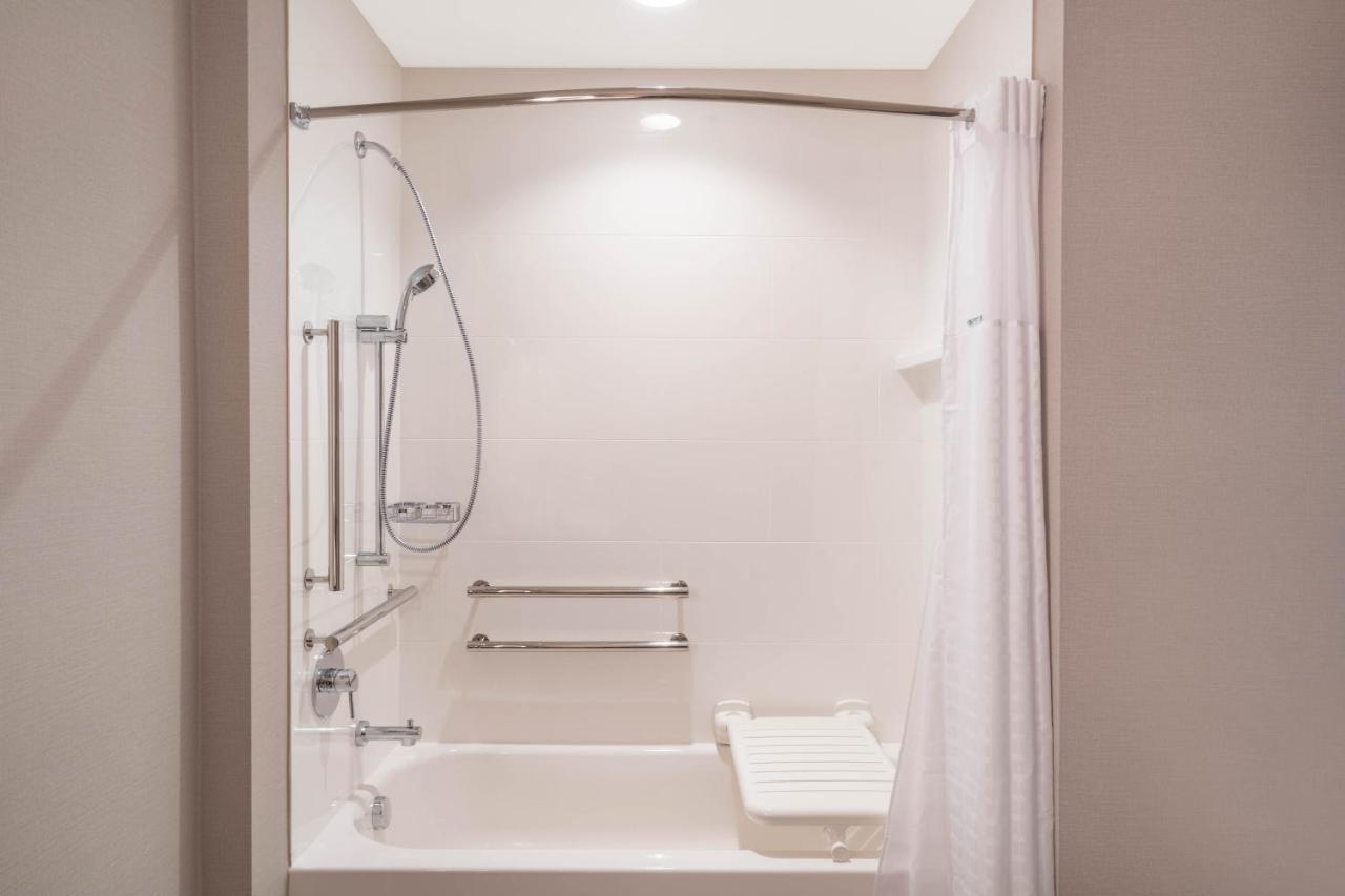 Hampton Inn By Hilton Nashville Airport Century Place Eksteriør bilde